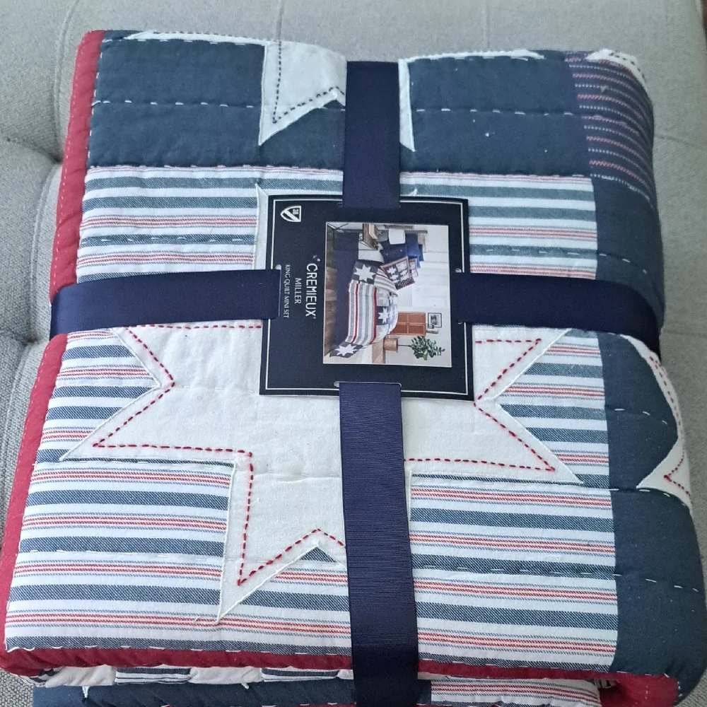 Cremieux Miller Patriotic Embroidered Print Mini Quilt Set